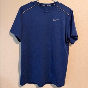 Nike Men's Blue Dri-FIT Shirt size M